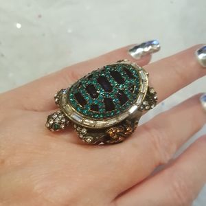 Pre-loved Turtle Crystal ring sz 7